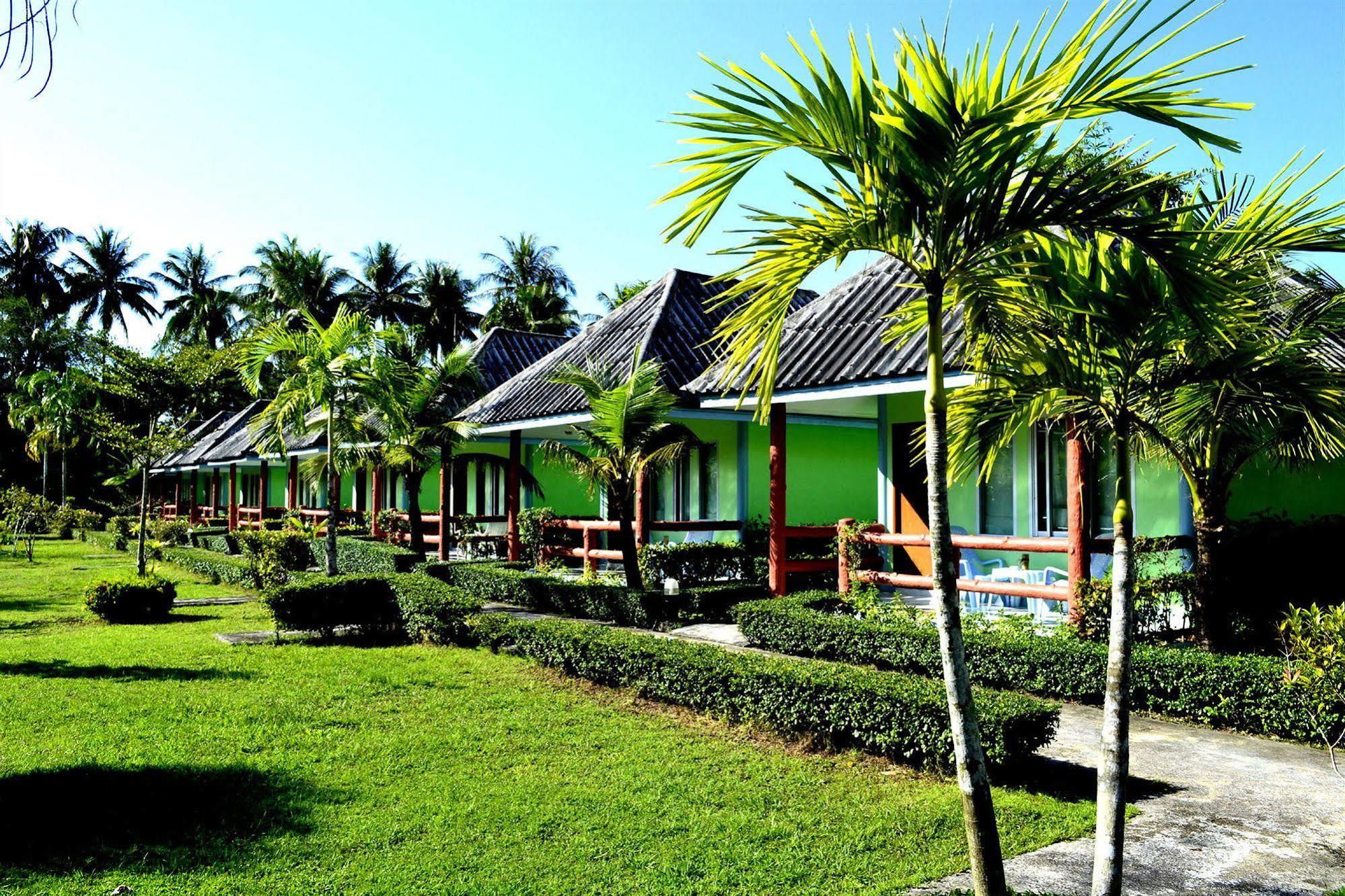 Koh Yao Chukit Dachanan Resort Ко Яо Ной Екстериор снимка
